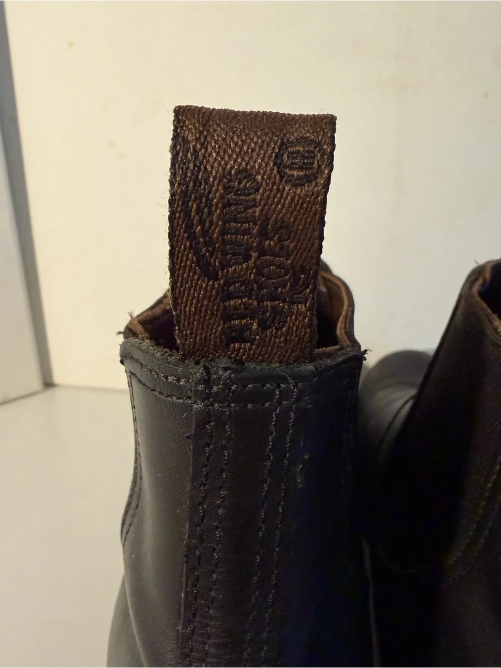RED WING 3194 Heritage Classic Chelsea Boots 8.5D
